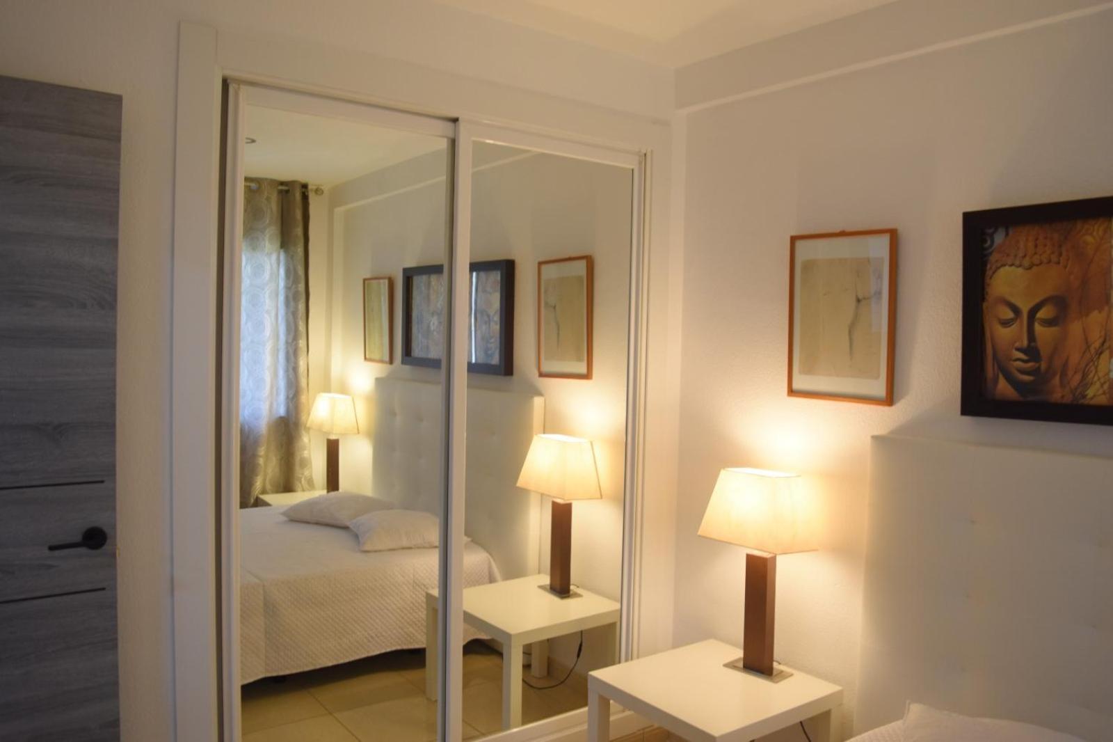 בנאלמדנה Apartamentos De Los Cisnes מראה חיצוני תמונה