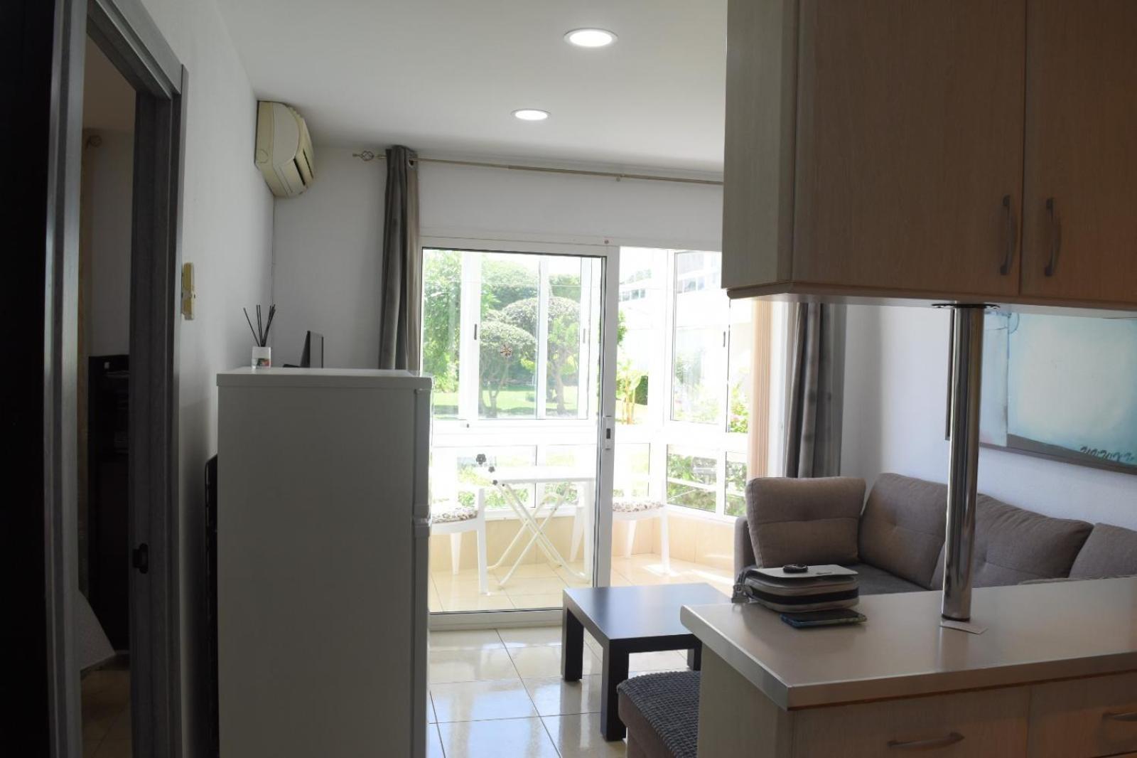בנאלמדנה Apartamentos De Los Cisnes מראה חיצוני תמונה